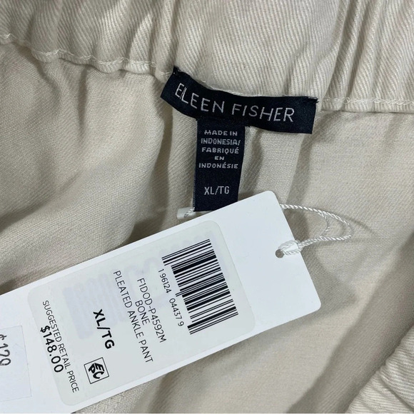 New Eileen Fisher Soft Twill Pleated Tapered Pant - Picture 5 of 10
